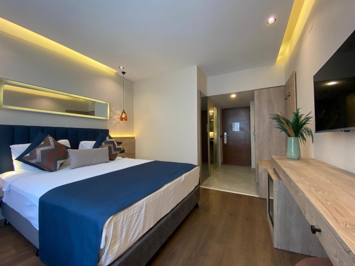 Nobel Hotel Mersin  Exterior photo