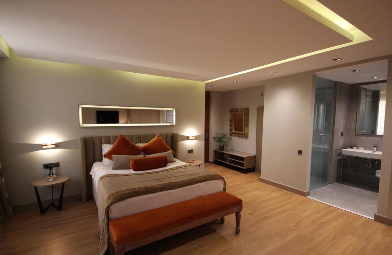 Nobel Hotel Mersin  Exterior photo