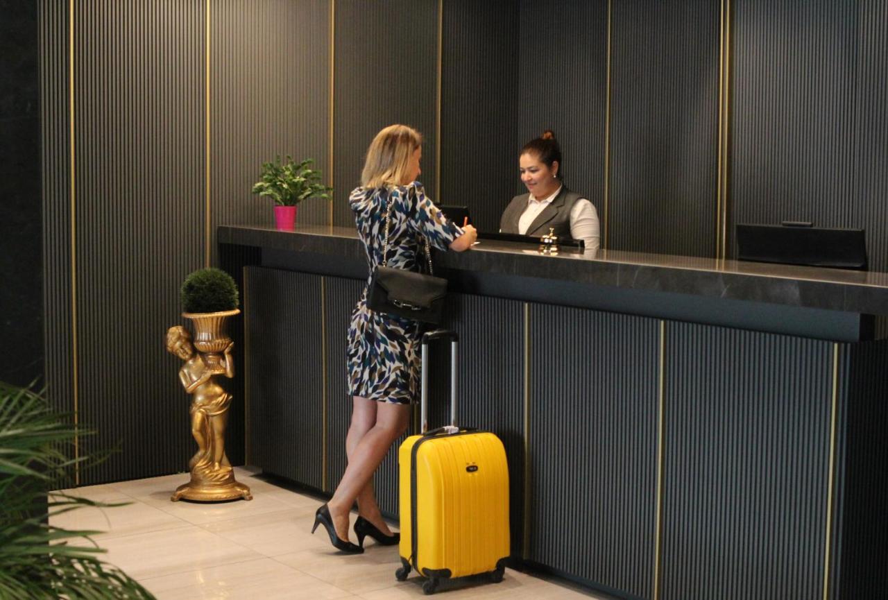 Nobel Hotel Mersin  Exterior photo
